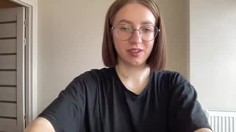 Snapshot of hot_lliinns chatting on January 13, 10:14 am Lina online show from January 13, 10:14 am