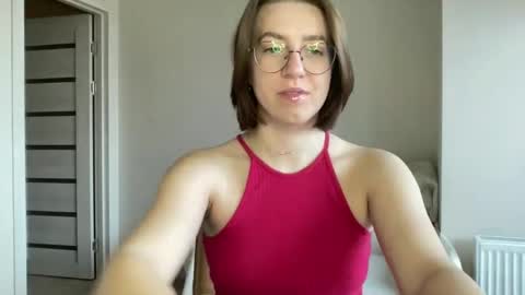 Snapshot of hot_lliinns chatting on December 22, 9:44 am Lina online show from December 22, 9:44 am