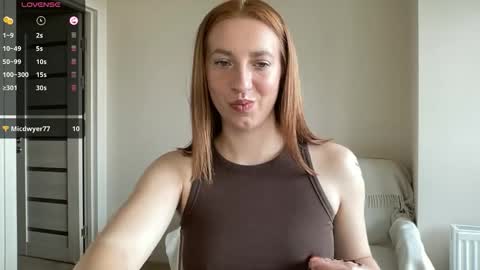 Snapshot of hot_lliinns chatting on October 3, 1:16 pm Lina online show from October 3, 1:16 pm