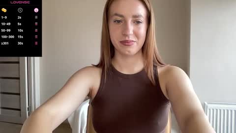 Snapshot of hot_lliinns chatting on October 13, 8:17 am Lina online show from October 13, 8:17 am