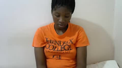 LONNAH online show from February 25, 5:08 am