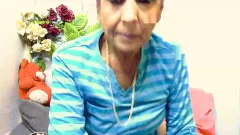 hot queen online show from July 3, 2:56 pm