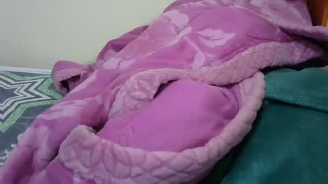 Snapshot of hot_tara1 chatting on October 14, 10:40 am tara online show from October 14, 10:40 am