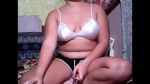 hot_tricia05 online show from February 20, 11:53 am