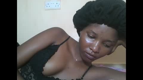 love online show from April 3, 7:01 pm