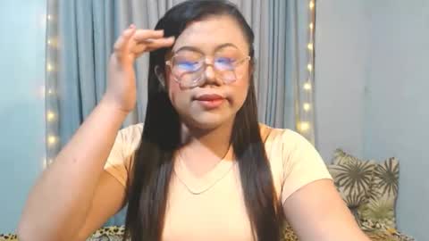 hotcumduo_goddess online show from April 12, 7:27 pm