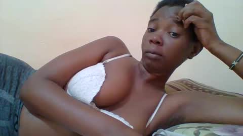 Queen online show from March 6, 4:19 am