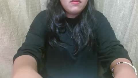 hotiemorenagurl18 online show from September 20, 6:23 am