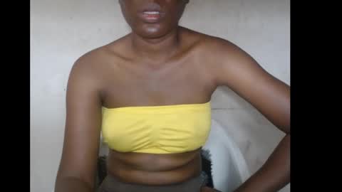 hotjessie0 online show from November 17, 7:20 am