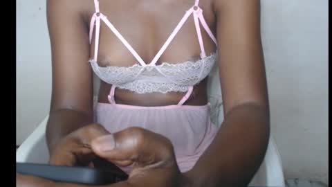 hotjessie0 online show from September 15, 4:43 am