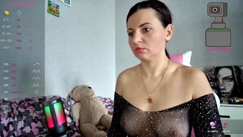 Snapshot of hotkleoo chatting on January 16, 8:00 am MistressM online show from January 16, 8:00 am