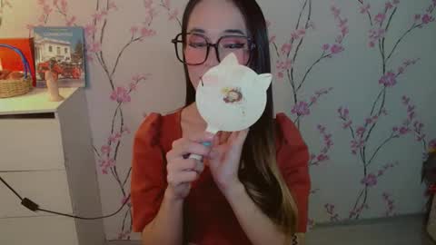 XANDRA online show from November 2, 2:09 pm