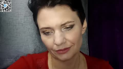 hotmamaqueen234 online show from April 28, 7:29 pm