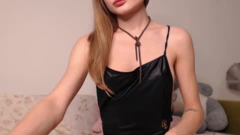 hotmp4 online show from February 28, 10:50 pm