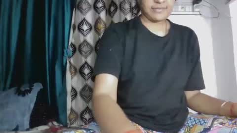 Snapshot of hotnsweetindian chatting on October 2, 3:28 pm lola online show from October 2, 3:28 pm
