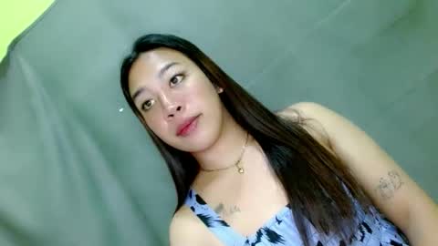 jelaigrande  online show from February 3, 2:53 am