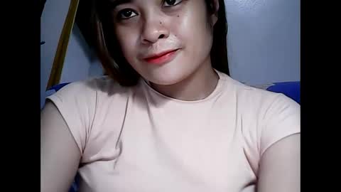 Snapshot of hottie_asianbabe chatting on January 16, 1:04 pm Leen online show from January 16, 1:04 pm