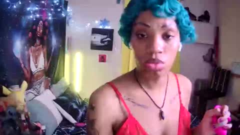 Snapshot of hottiefreckles chatting on December 18, 7:36 am Tokyodagoddess online show from December 18, 7:36 am