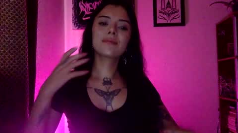 Tat  online show from February 18, 8:47 pm