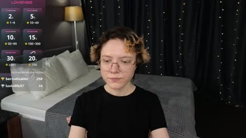Kori online show from April 27, 5:48 am