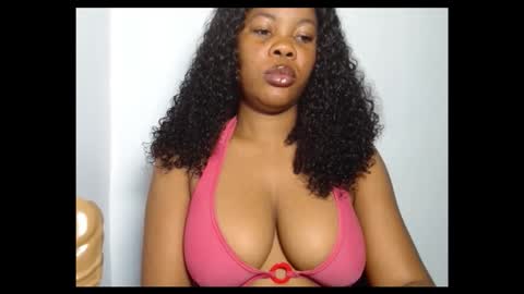 Snapshot of hotty_lora889 chatting on September 27, 7:48 am hotty_lora889 online show from September 27, 7:48 am
