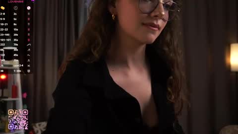 Diane online show from April 18, 7:40 pm