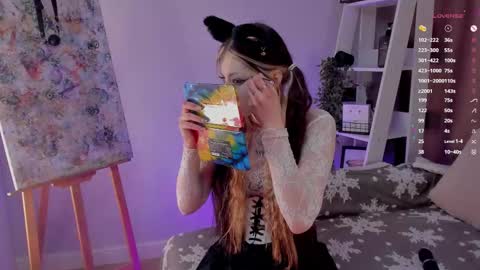 Diane online show from February 20, 9:15 pm