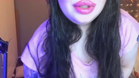 Maddison online show from December 8, 10:03 pm