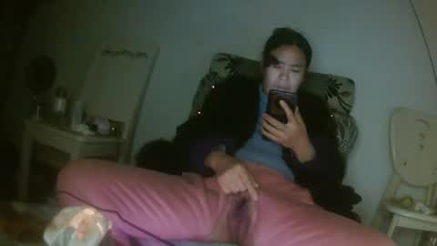 hujiajia520321431 online show from March 5, 10:38 pm