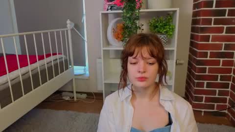 Mona online show from June 11, 9:06 am