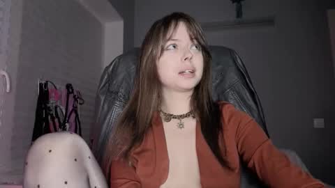 Miley. PVT open i have extra prices on nude show  online show from March 5, 4:25 pm