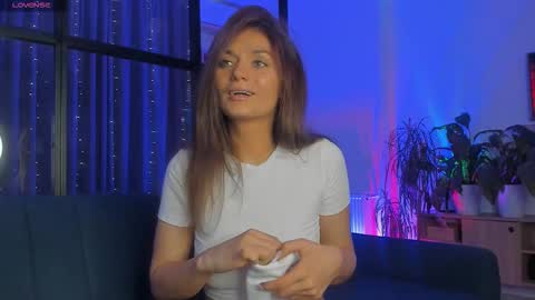 i___love__you online show from November 16, 8:53 pm