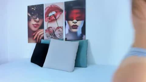 The Dolls online show from December 19, 7:39 pm