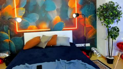 Samanta online show from May 18, 4:07 am