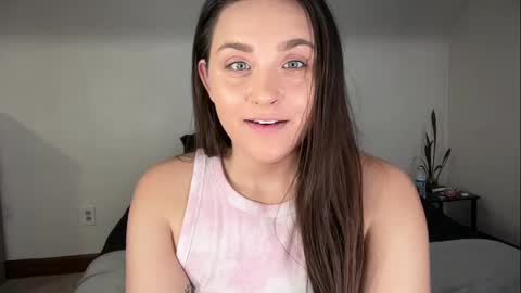 Crystal online show from February 9, 4:42 pm