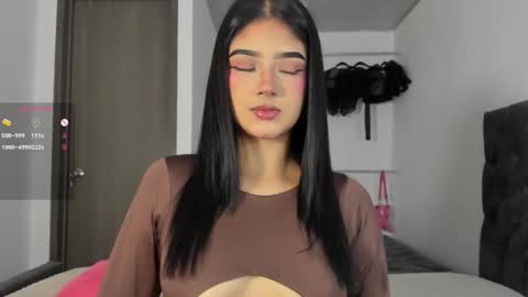 Snapshot of iamjulietaa chatting on October 9, 8:02 pm    online show from October 9, 8:02 pm