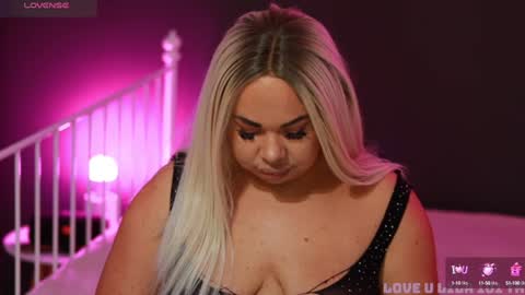 Lila online show from December 22, 4:06 pm