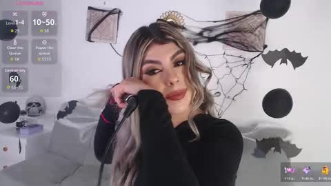 ice_y_abigail online show from October 23, 12:22 pm