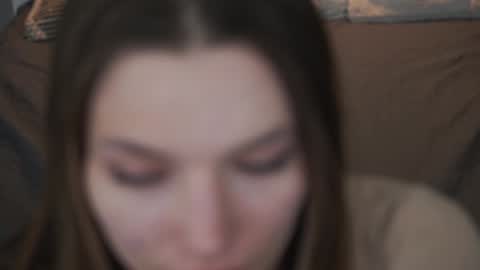 Snapshot of icedanielles chatting on December 2, 9:48 pm Danielle online show from December 2, 9:48 pm