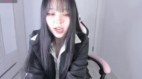 Hitomi   online show from February 19, 1:39 pm