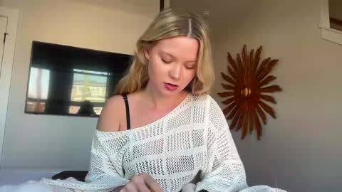 Snapshot of iheartcassie2844 chatting on January 28, 6:17 pm cassie online show from January 28, 6:17 pm