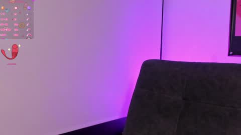    online show from January 13, 11:30 am