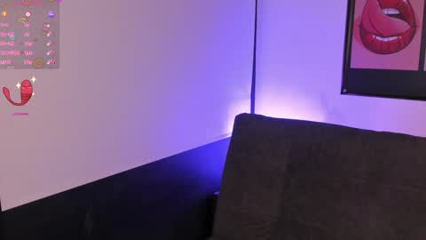    online show from January 9, 11:36 am