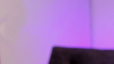    online show from March 5, 5:08 pm