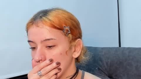    online show from March 12, 10:59 am