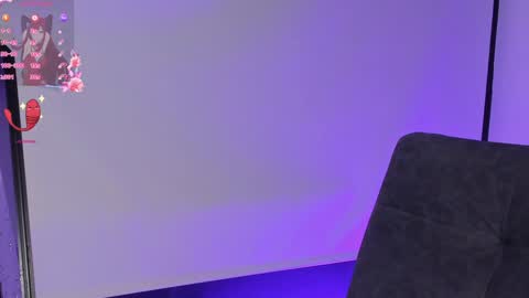    online show from January 25, 11:35 am