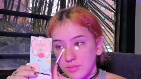    online show from March 10, 12:06 pm