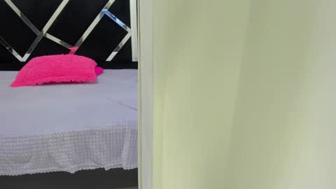 Snapshot of iisabella_noa chatting on September 29, 1:16 pm Isabella online show from September 29, 1:16 pm