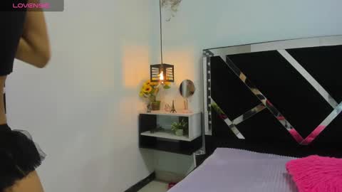 Snapshot of iisabella_noa chatting on October 7, 1:37 pm Isabella online show from October 7, 1:37 pm