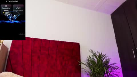 Snapshot of iizuune_croft chatting on October 4, 6:56 pm DAHIAN online show from October 4, 6:56 pm
